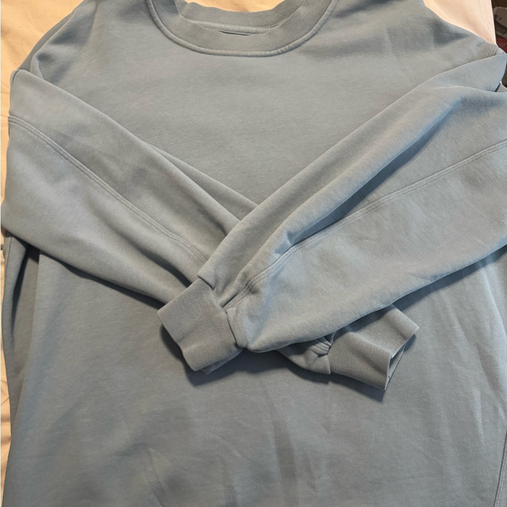 Light Blue/Grey Lululemon Crew Neck